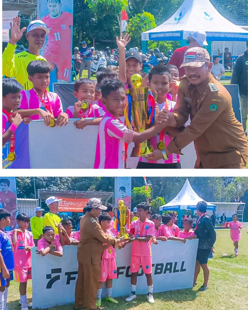 Rangkaian kegiatan LTS Zona Surabaya U-10 dan U12 ditutup dengan penyerahan piala dan medali. Untuk juara diserahkan Kepala Desa Bringbendo Sholeh Dwi Cahyono.